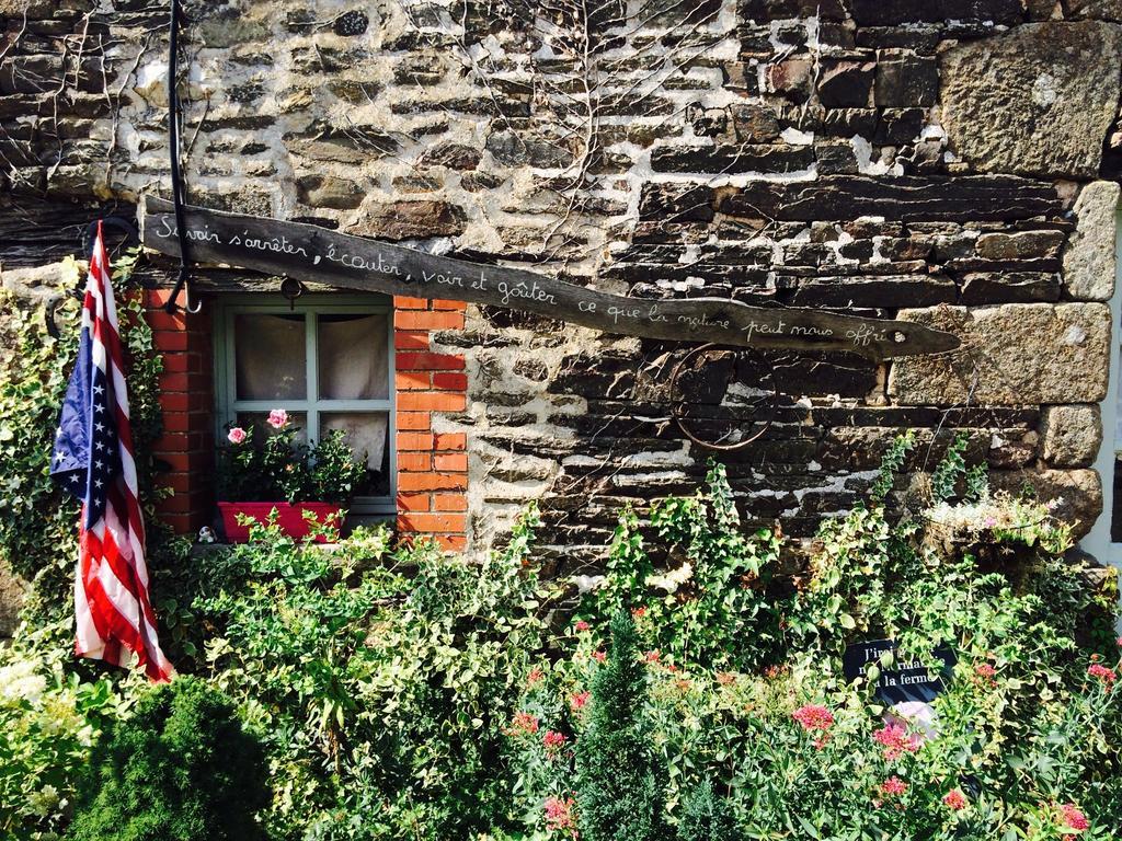 Ferme De La Gortiere Bed & Breakfast Le Teilleul ภายนอก รูปภาพ