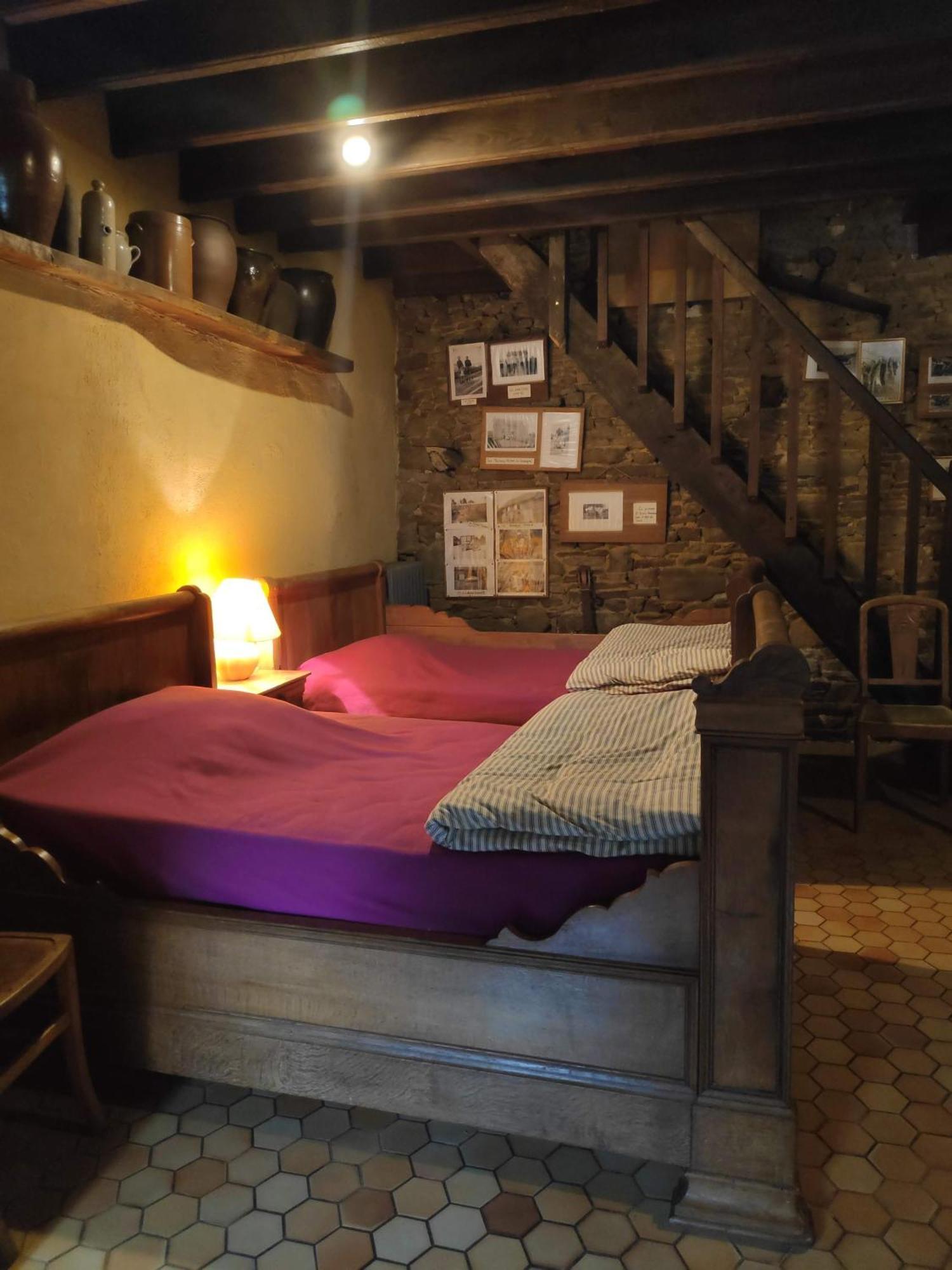 Ferme De La Gortiere Bed & Breakfast Le Teilleul ภายนอก รูปภาพ